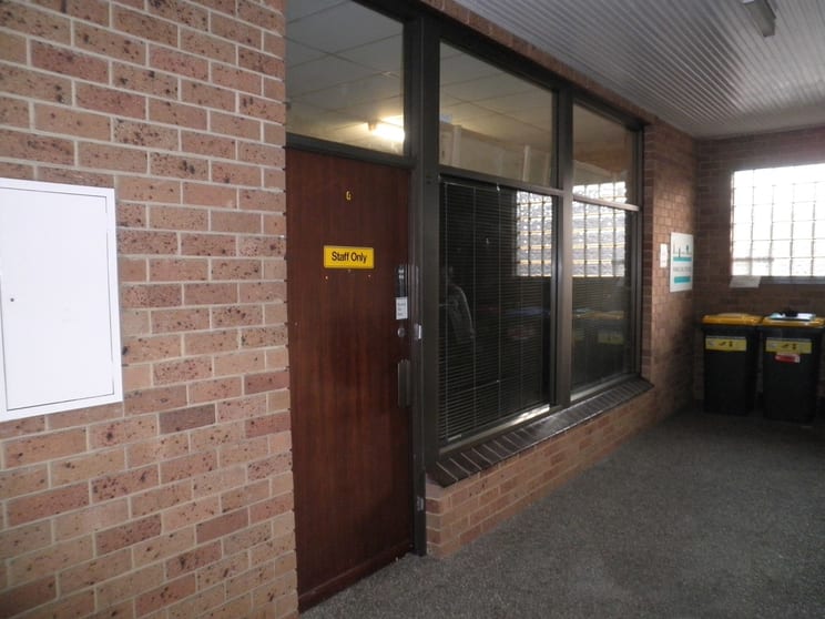 Click to view all images 89 Railway Street Corrimal NSW 2518 - Image 2