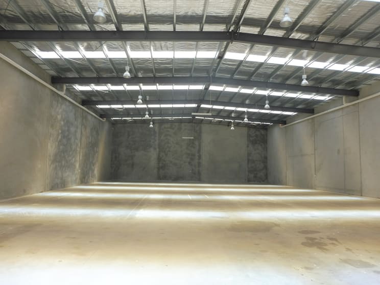 Click to view all images 1/71 Ricky Way Epping VIC 3076 - Image 2