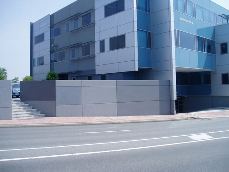 Click to view all images 3/100 Railway Road Subiaco WA 6008 - Image 2