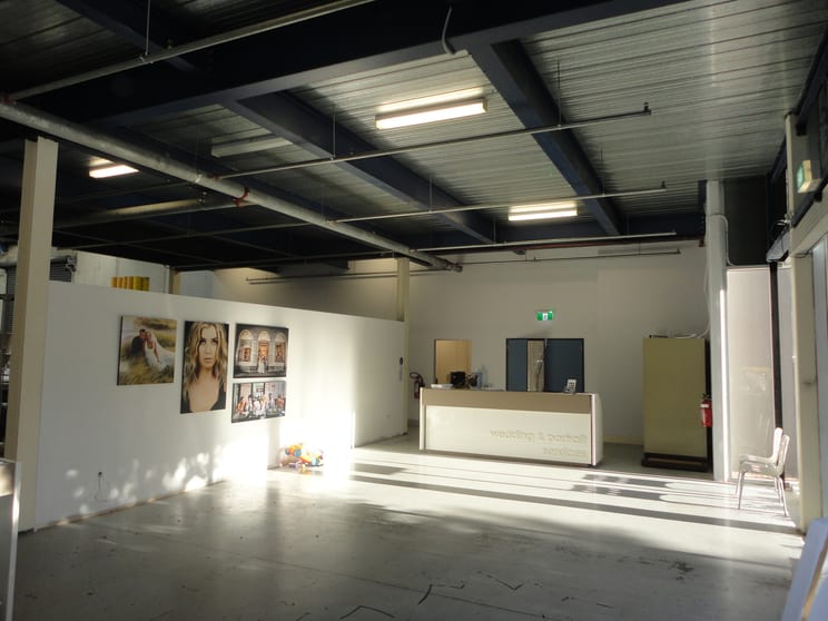 Click to view all images 3 Gateway Court Port Melbourne VIC 3207 - Image 2