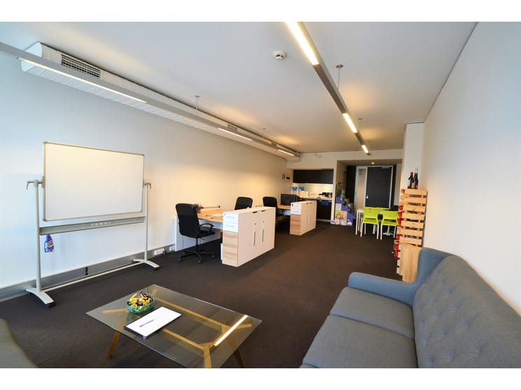 Click to view all images 6.16/55 Miller Street Pyrmont NSW 2009 - Image 3