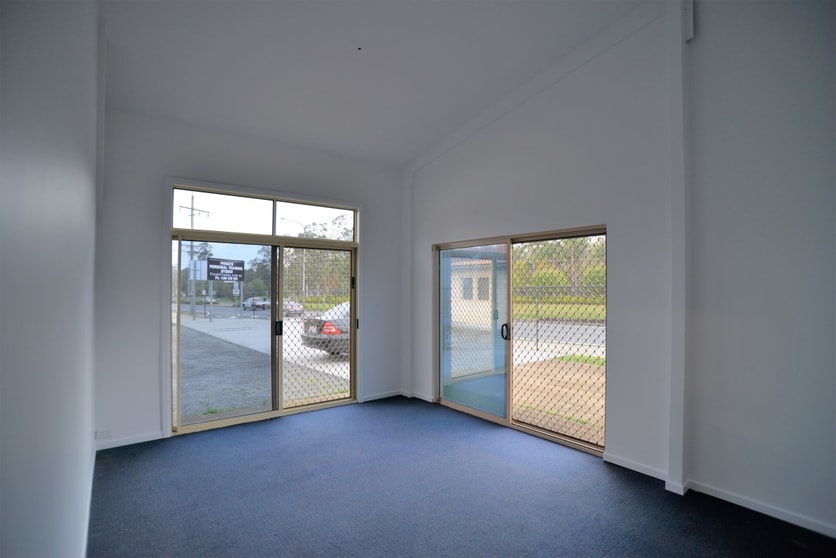 Click to view all images 2-4 Osborne Ct Cornubia QLD 4130 - Image 2