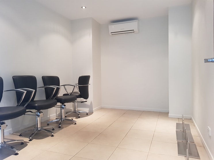Click to view all images 2/104 Kembla Street Wollongong NSW 2500 - Image 2