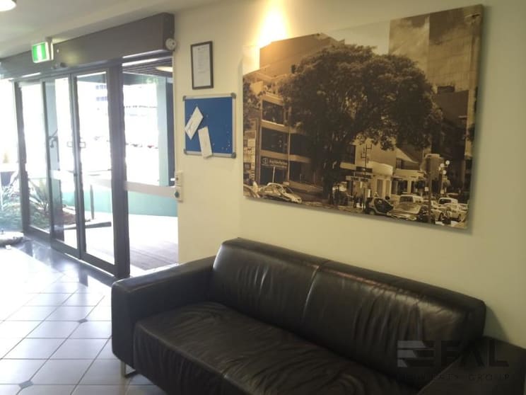 Click to view all images Unit 3/31 Sherwood Road Toowong QLD 4066 - Image 3
