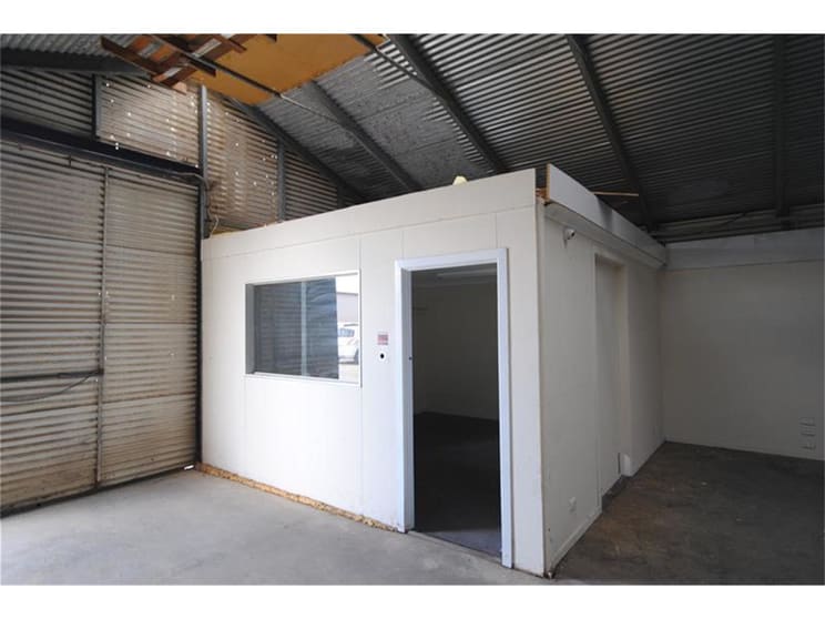 Click to view all images Shed 8, 27 Barndioota Road Salisbury Plain SA 5109 - Image 3