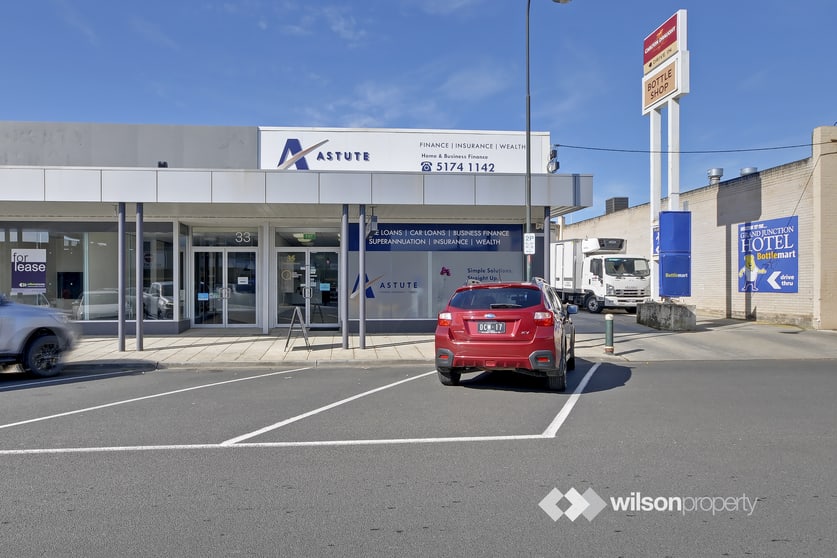 Click to view all images 35 Hotham Street Traralgon VIC 3844 - Image 1