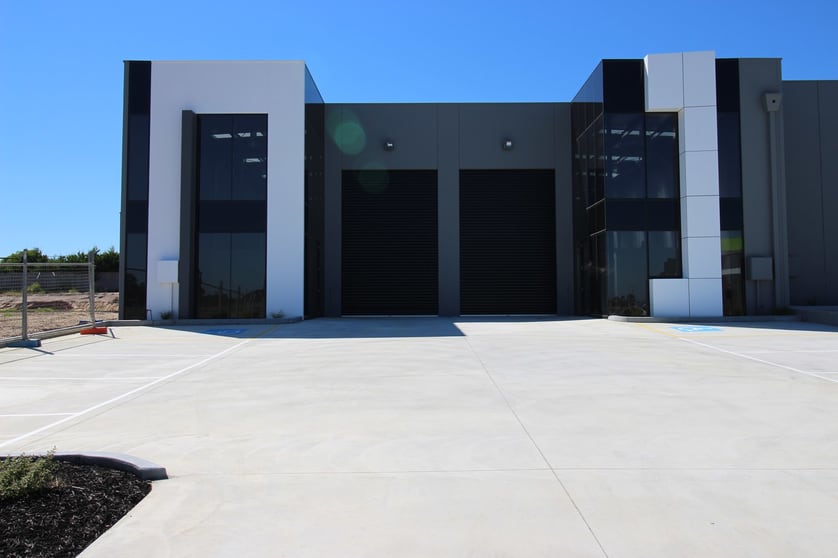 Click to view all images 19 Bayport Court Mornington VIC 3931 - Image 3