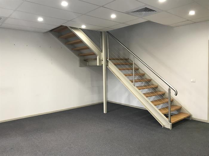 Click to view all images 24 Mareno Road Tullamarine VIC 3043 - Image 2