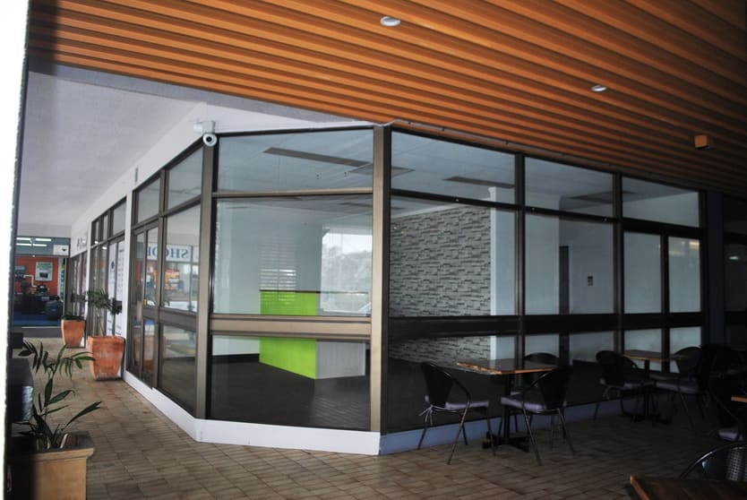 Click to view all images Unit 4A/3360 Pacific Hwy Springwood QLD 4127 - Image 2