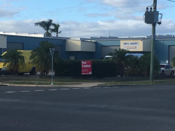 Click to view all images 253 Bolsover Street Rockhampton City QLD 4700 - Image 1