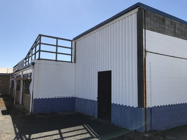 Click to view all images Warehouse, 209 Pallas Street Maryborough QLD 4650 - Image 2