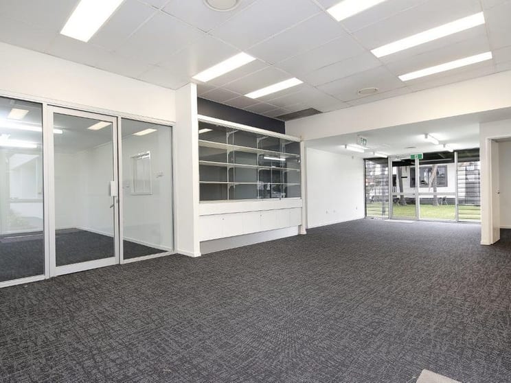 Click to view all images Building 20 Grenier Drive Archerfield QLD 4108 - Image 2