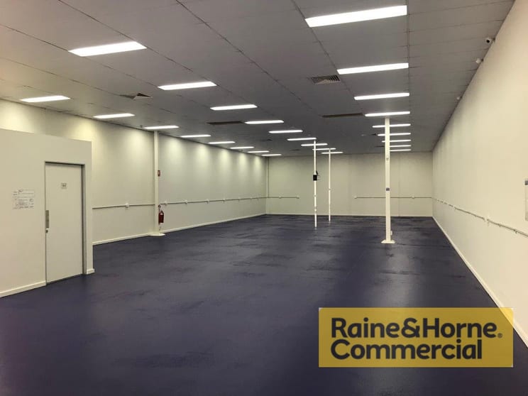 Click to view all images 4/75 Redland Bay Road Capalaba QLD 4157 - Image 2
