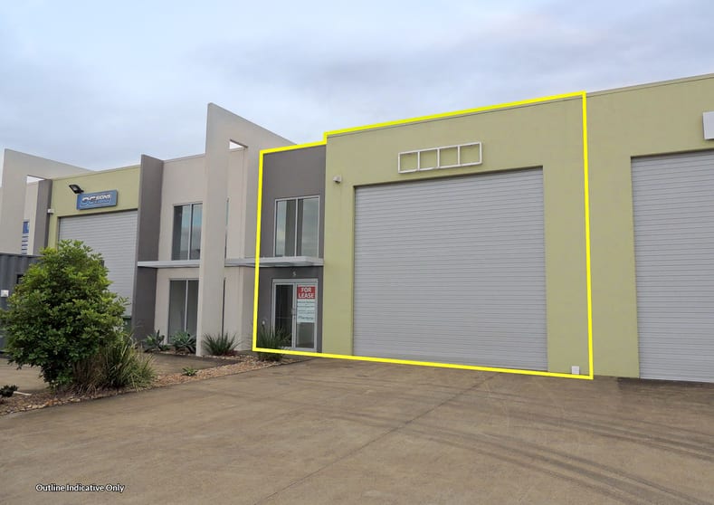 Click to view all images 5/75 Waterway Drive Coomera QLD 4209 - Image 1