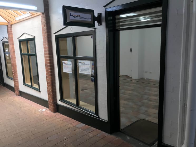 Click to view all images Shop 9/147-151 Katoomba Street Katoomba NSW 2780 - Image 3