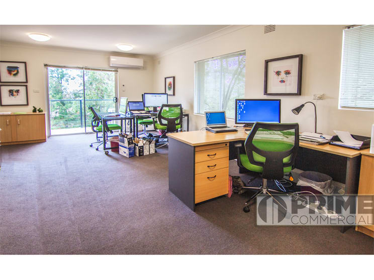 Click to view all images 6/46 Burns Bay Road Lane Cove NSW 2066 - Image 1