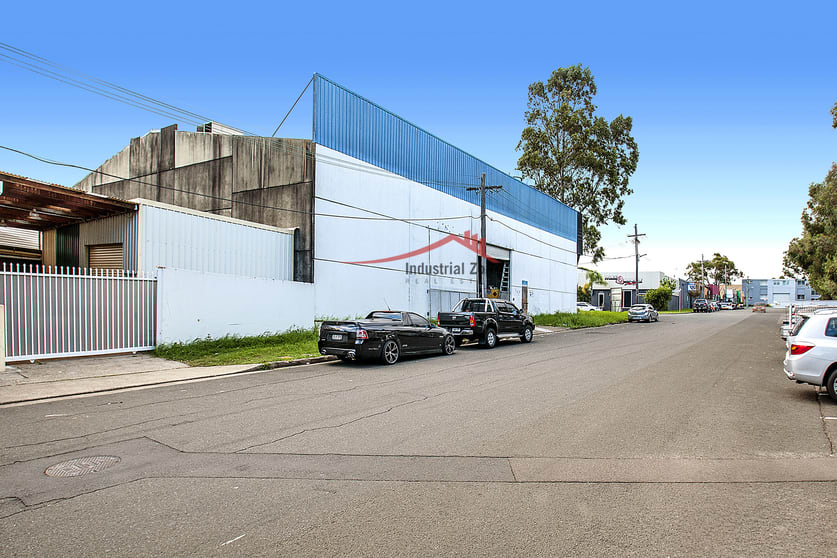 Click to view all images 1-3 Harris Street Condell Park NSW 2200 - Image 2