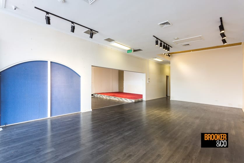 Click to view all images 8 Blamey Street Revesby NSW 2212 - Image 3