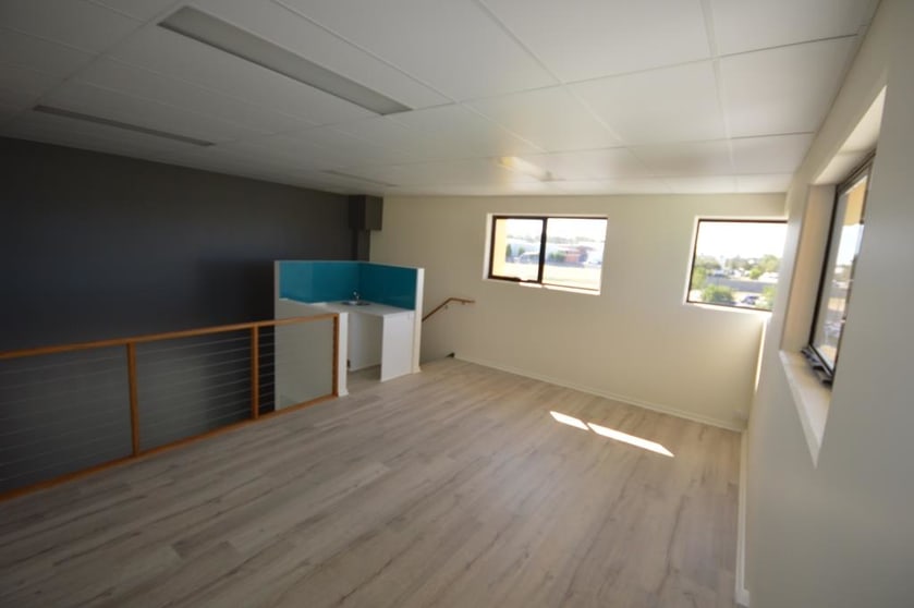 Click to view all images Robina QLD 4226 - Image 3
