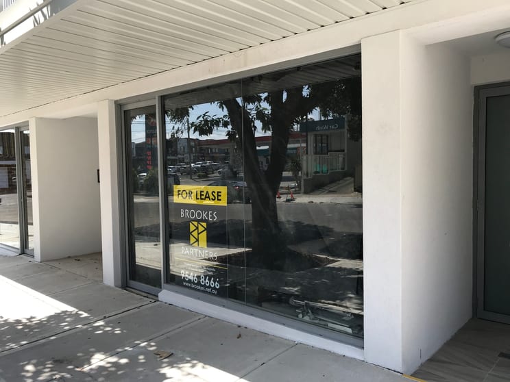 Click to view all images Kingsgrove NSW 2208 - Image 3