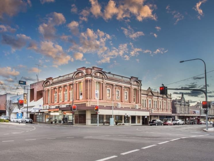 Click to view all images 8/353 Ruthven Street Toowoomba QLD 4350 - Image 1