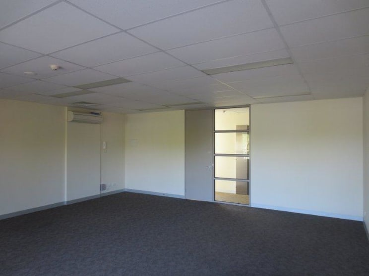 Click to view all images 2.07/203 - 205 Blackburn Road Mount Waverley VIC 3149 - Image 2