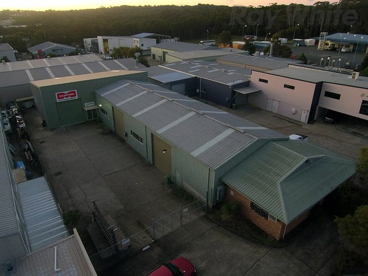 Click to view all images 2/12 Industrial Avenue Caloundra West QLD 4551 - Image 2