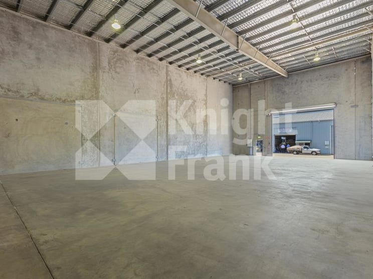 Click to view all images 6 Featherstone Street Parkhurst QLD 4702 - Image 2