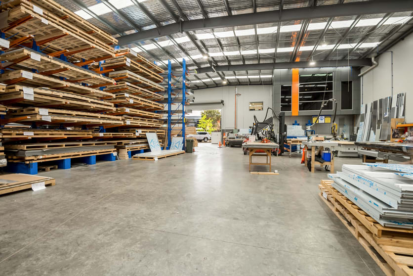 Click to view all images 30 Logistics Street Keilor Park VIC 3042 - Image 2