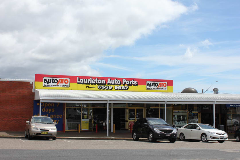 Click to view all images 80 Bold Street Laurieton NSW 2443 - Image 2