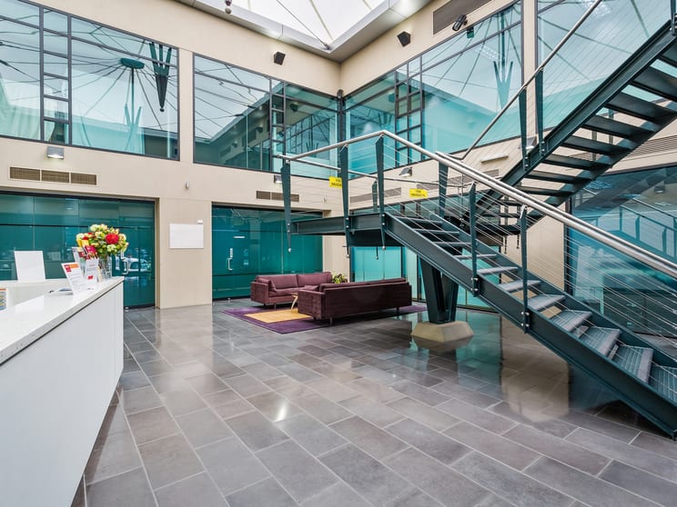 Click to view all images 391-393 Tooronga Road Hawthorn East VIC 3123 - Image 2