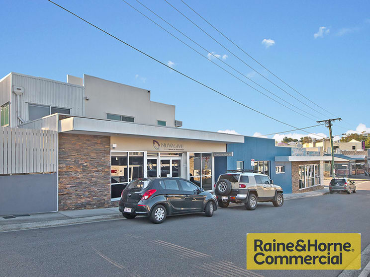 Click to view all images 2 Heather Street Wilston QLD 4051 - Image 2