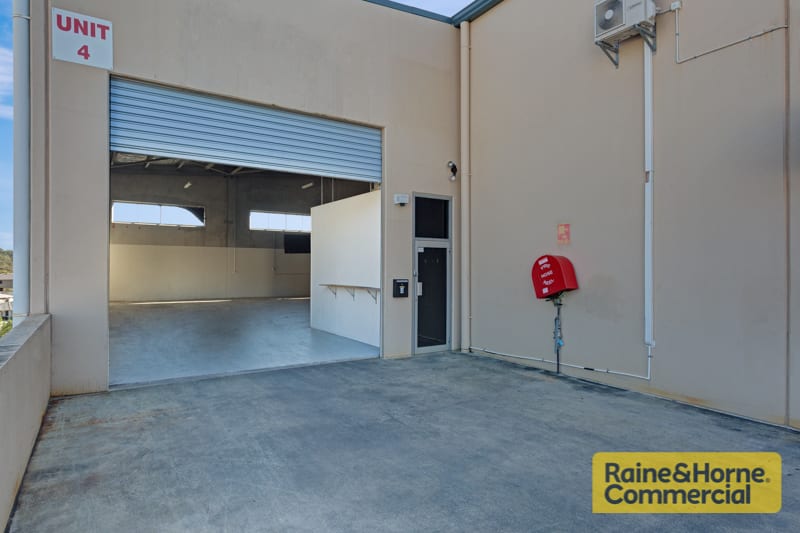 Click to view all images Everton Hills QLD 4053 - Image 3