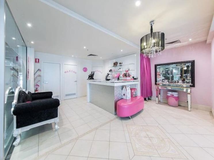 Click to view all images 3/521 Toorak Road Toorak VIC 3142 - Image 2