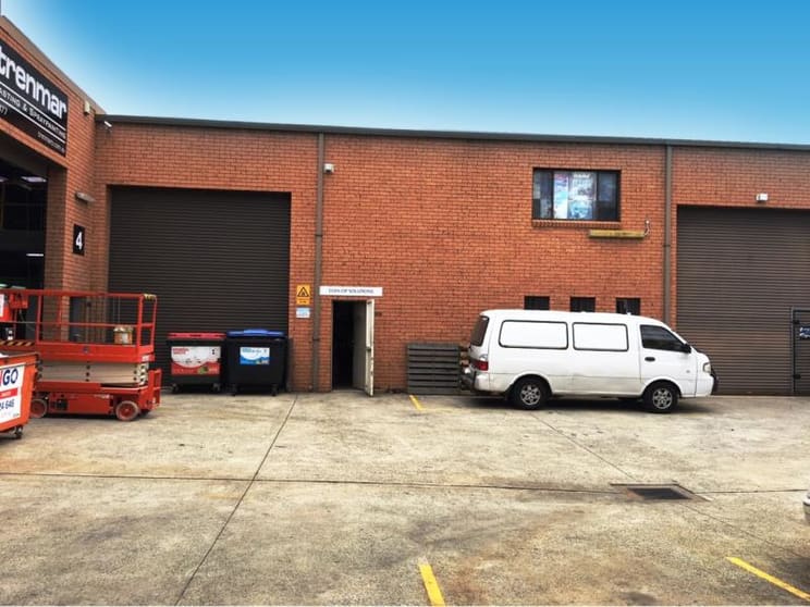 Click to view all images Unit 5/14 Cunningham Street Moorebank NSW 2170 - Image 1