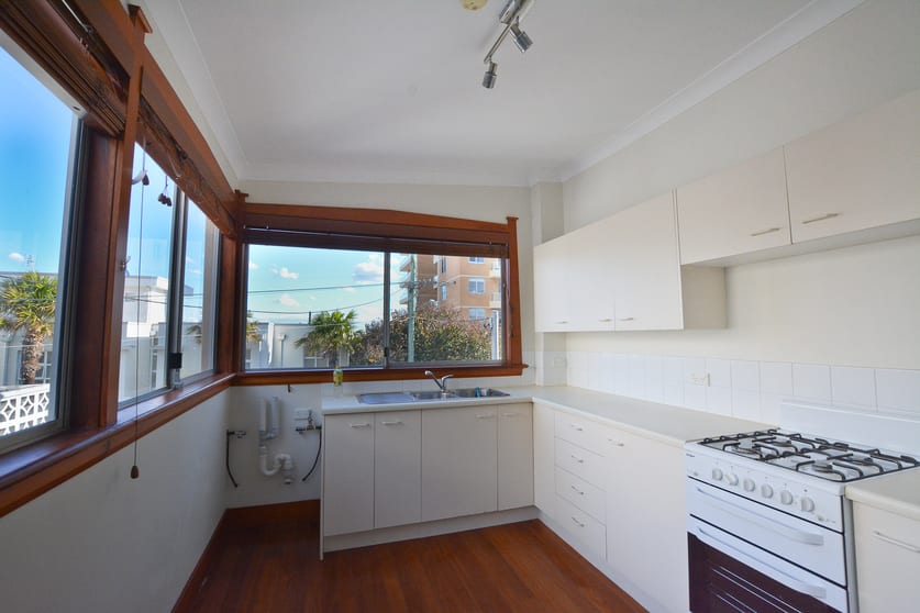 Click to view all images First Floor/147 Sydney Road Fairlight NSW 2094 - Image 3