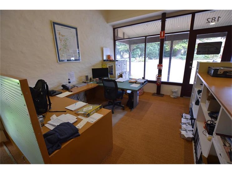 Click to view all images 182 Main Road Mclaren Vale SA 5171 - Image 2