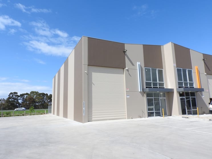 Click to view all images 11/93 Wells Road Braeside VIC 3195 - Image 1