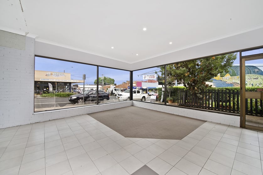 Click to view all images 1&2/36 High Street Wauchope NSW 2446 - Image 1