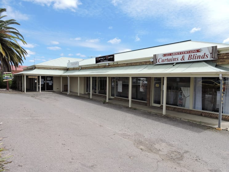 Click to view all images 1/31-35 Seventh Street Murray Bridge SA 5253 - Image 3