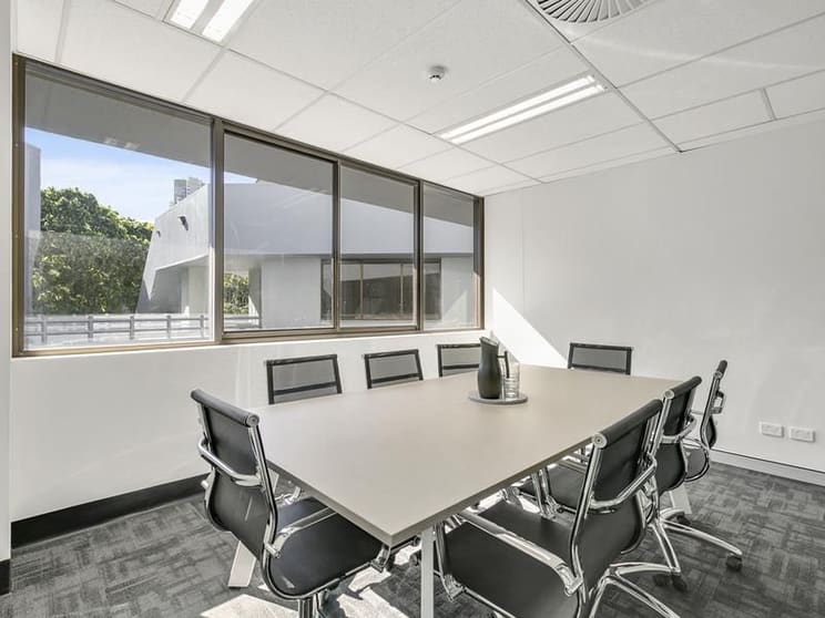Click to view all images 12 Short Street Southport QLD 4215 - Image 2
