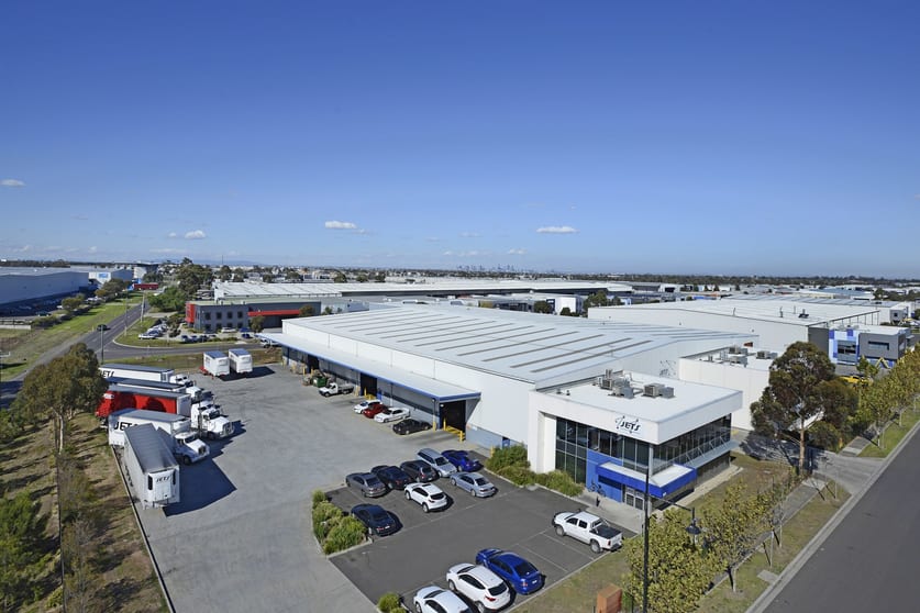 Click to view all images 1-5 Jets Court Tullamarine VIC 3043 - Image 1