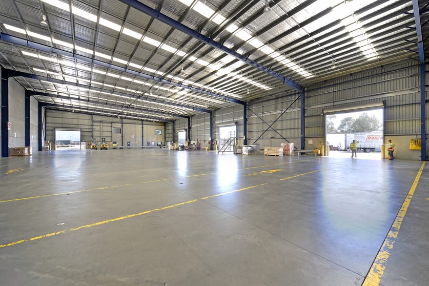 Click to view all images 1-5 Jets Court Tullamarine VIC 3043 - Image 3