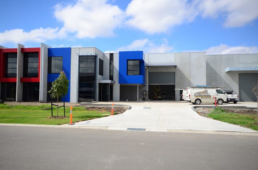 Click to view all images 46 Indian Drive Keysborough VIC 3173 - Image 1