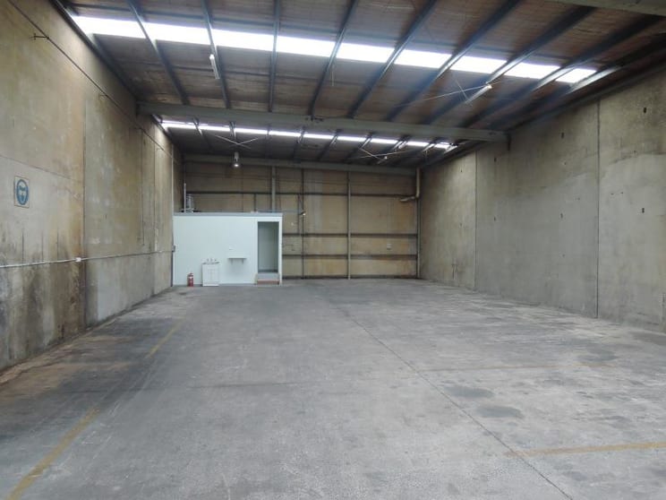 Click to view all images Factory 4, 60 Miller Street Epping VIC 3076 - Image 3