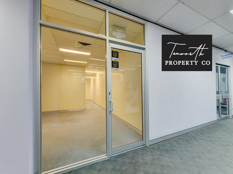 Click to view all images Suite 2 454 Peel St Tamworth NSW 2340 - Image 1