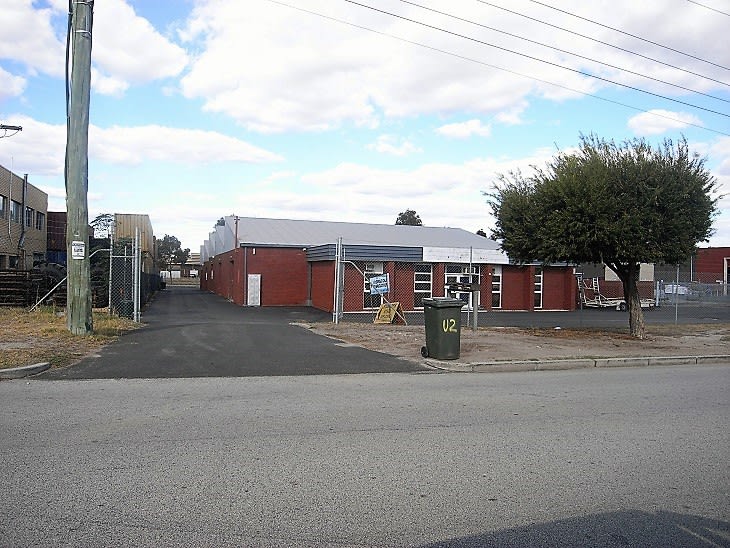 Click to view all images 5/69 Division Street Welshpool WA 6106 - Image 1