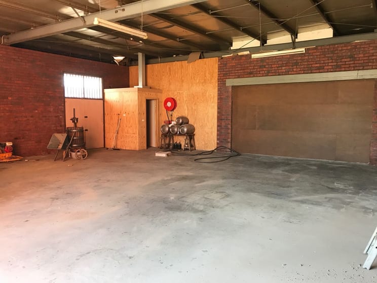 Click to view all images B/157 Cheltenham Road Dandenong VIC 3175 - Image 2