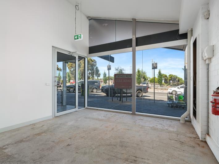 17 & 17A Watsonia Road Watsonia VIC 3087 - Image 2