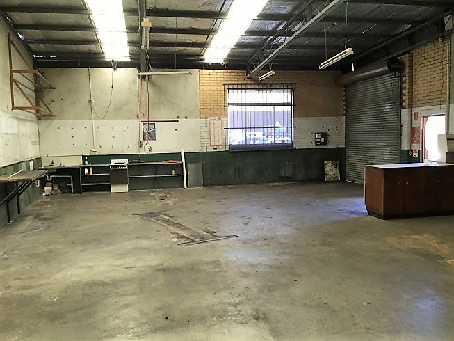 5/173 Bank Street East Victoria Park WA 6101 - Image 2